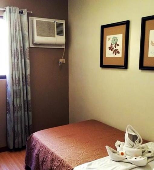 Stone House Hotel Manila