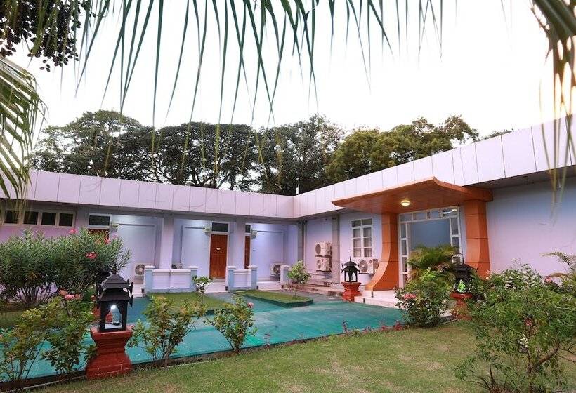 هتل The Floral Breeze Wun Zin