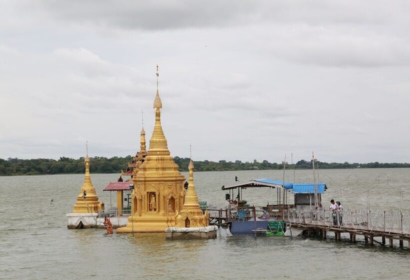 هتل The Floral Breeze Wun Zin