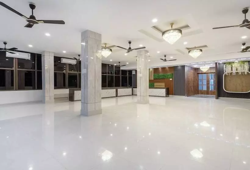 Hotelli Treebo Royal Palace, Zoo Road