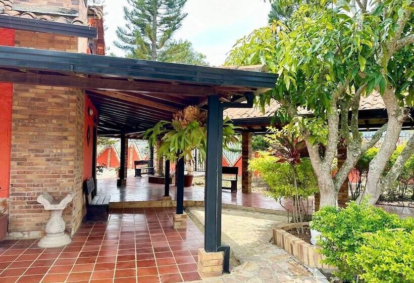 בית מלון כפרי Cristo Rey Campestre