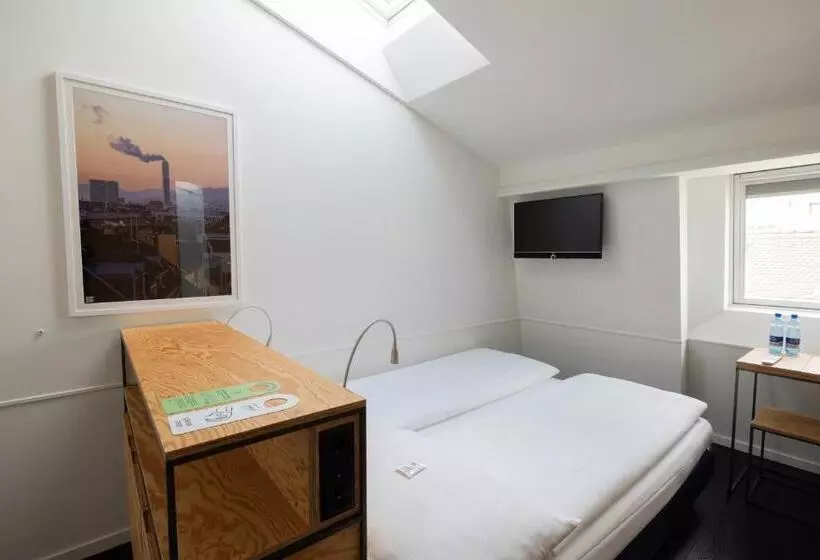 پانسیون Fred Guest House Zürich Hauptbahnhof