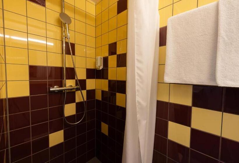 پانسیون Fred Guest House Zürich Hauptbahnhof