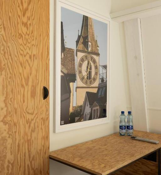 پانسیون Fred Guest House Zürich Hauptbahnhof