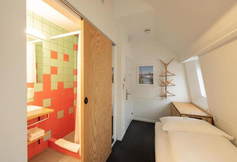 پانسیون Fred Guest House Zürich Hauptbahnhof