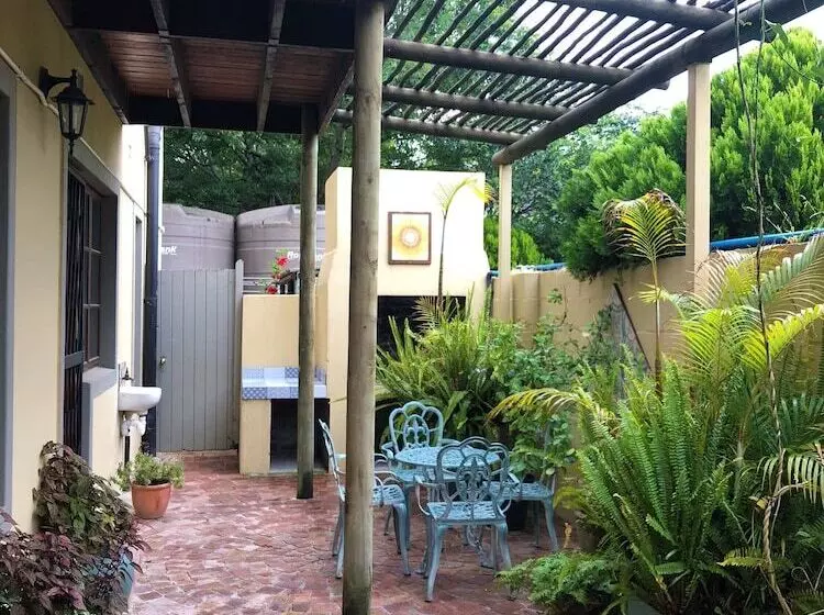 10 Alexander B&b