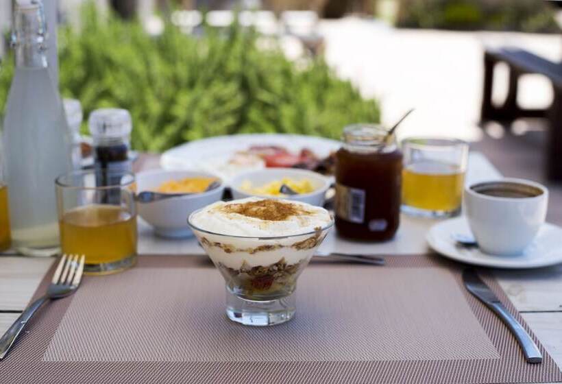 هاستل Afrovibe Beach Villa