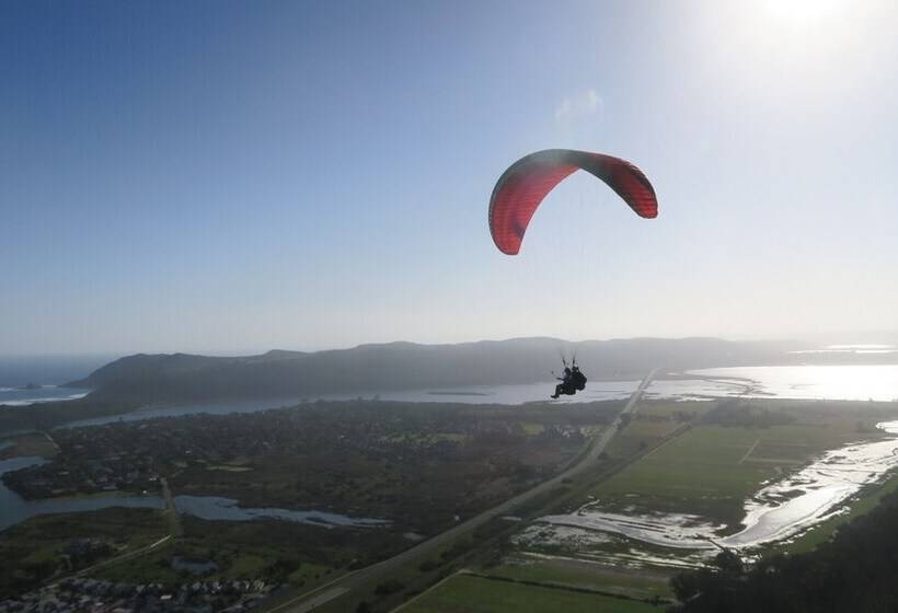 هاستل Afrovibe Beach Villa