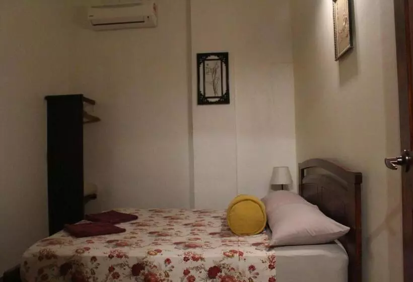 Sojourn Beds & Cafe   Hostel