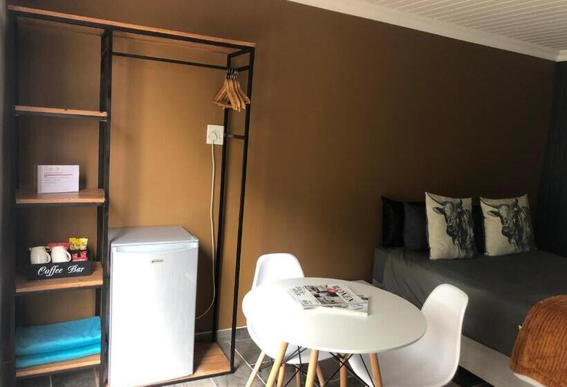 B&b Sauvignon Country Lodge