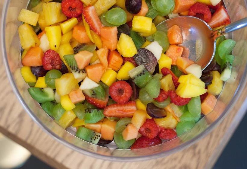 민박 14 On Klein Constantia