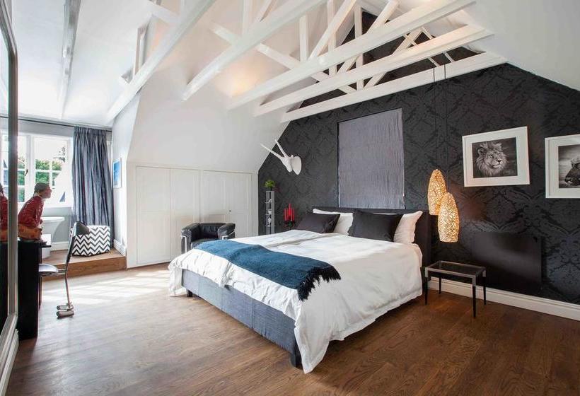 민박 14 On Klein Constantia