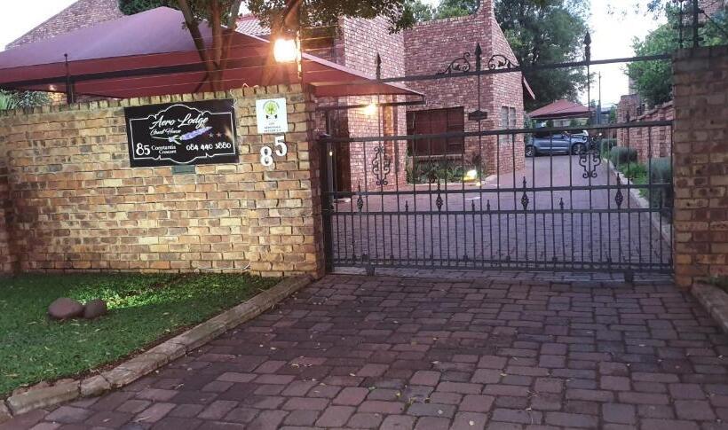 צימר Aero Lodge Guest House