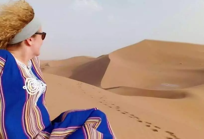 تختخواب و صبحانه Riad De Reve