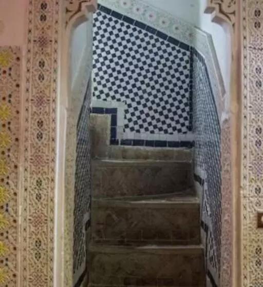 تختخواب و صبحانه Riad Malak