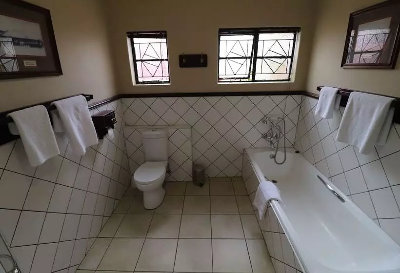 هتل Kimberley Club Guesthouse