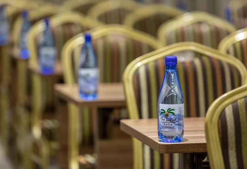 호텔 The Cycad Lodge & Chalets