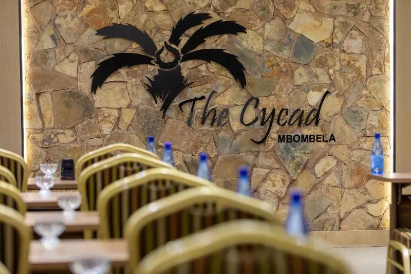 هتل The Cycad Lodge & Chalets
