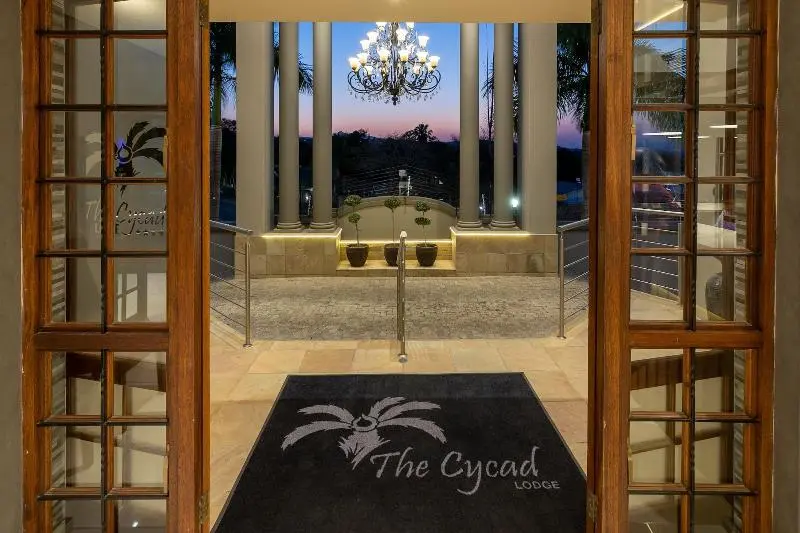 هتل The Cycad Lodge & Chalets