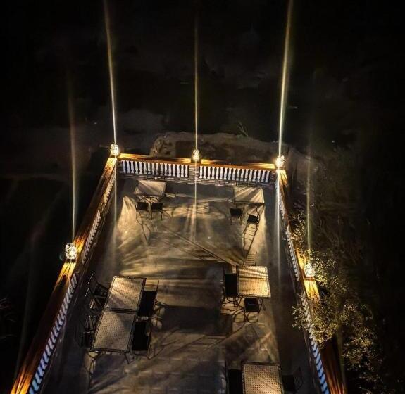 Мотель De La Vallée