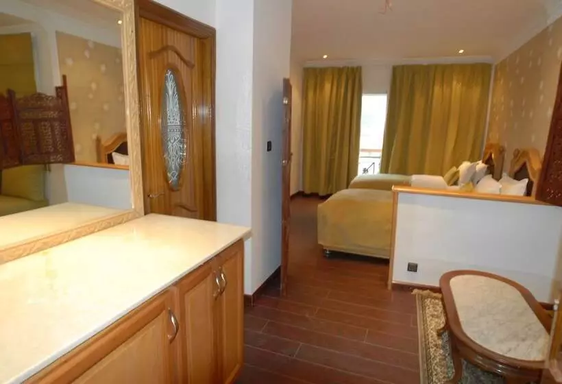 استراحتگاه Résidence Ifrane Palace