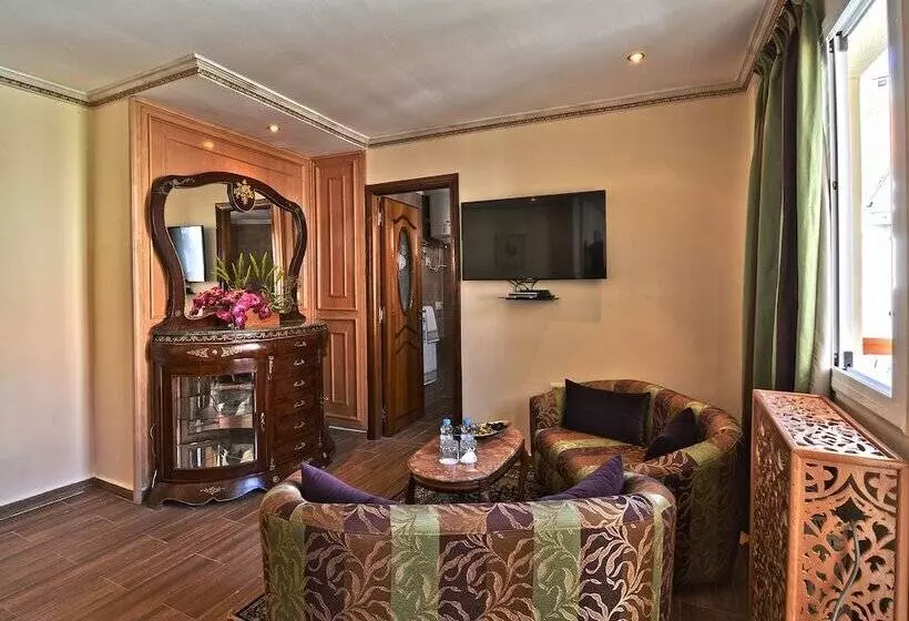 استراحتگاه Résidence Ifrane Palace