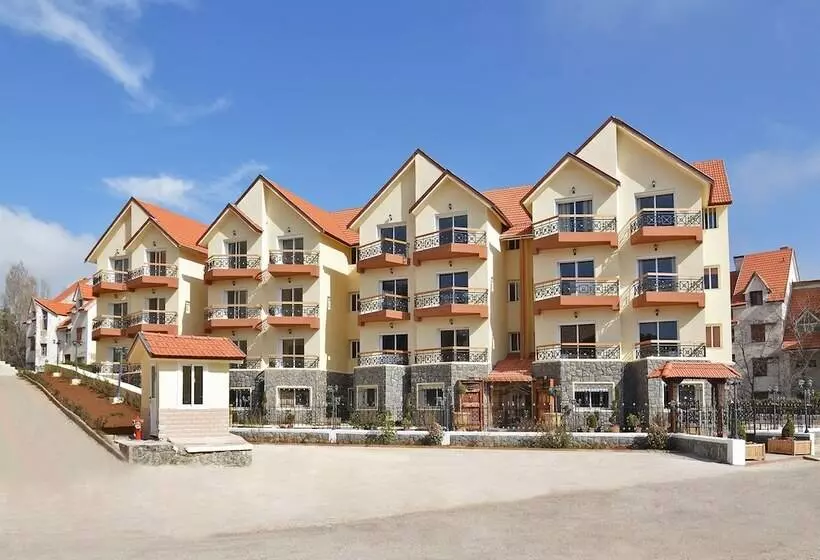 استراحتگاه Résidence Ifrane Palace