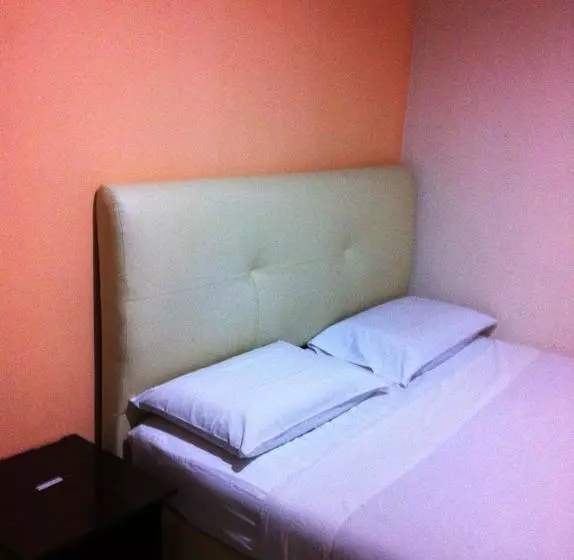 Rez Motel