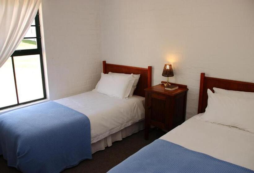 Riviera Hotel & Chalets