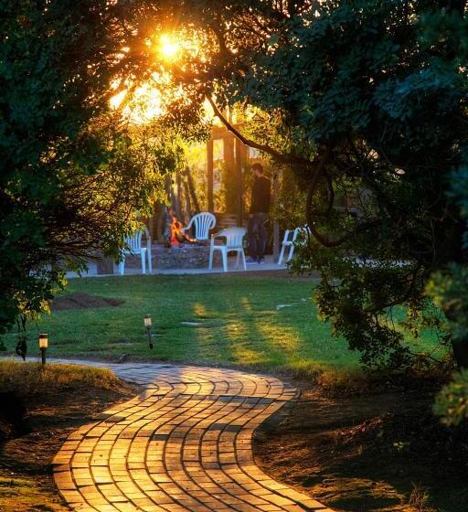 Rosedale Organic Farm Bed & Breakfast