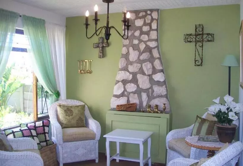 Tirzah S B&b And Self Catering
