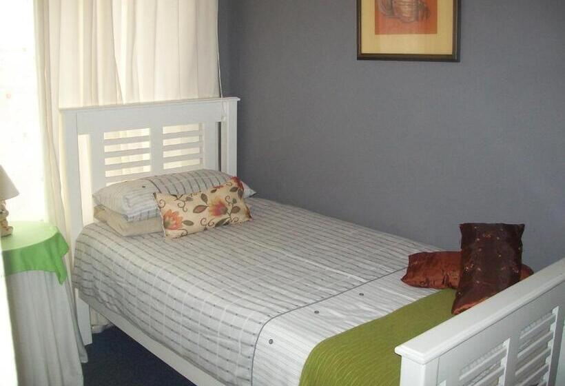 Tirzah S B&b And Self Catering