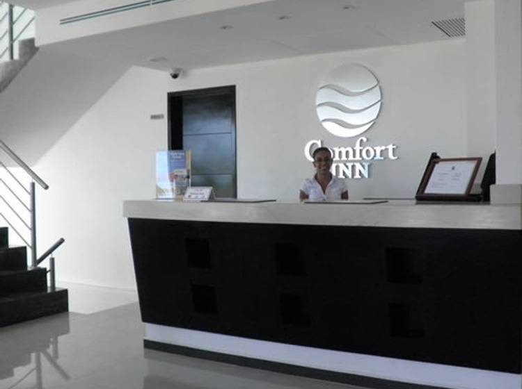 فندق Comfort Inn Cancun Aeropuerto