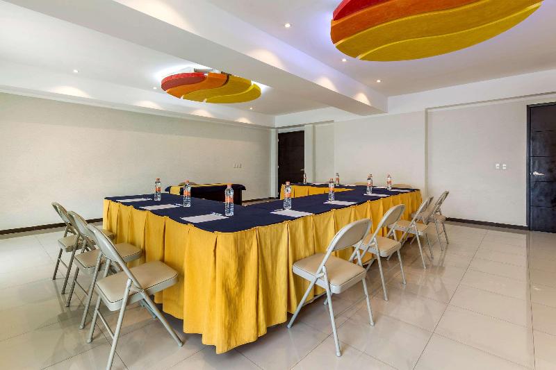 فندق Comfort Inn Cancun Aeropuerto