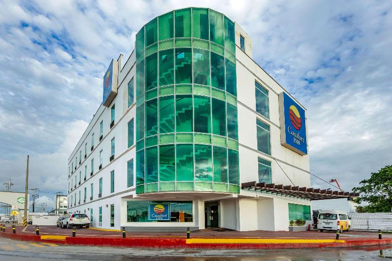 فندق Comfort Inn Cancun Aeropuerto