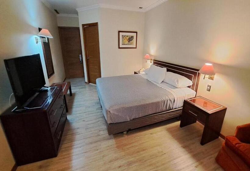 Hotel Diego De Almagro Los Angeles