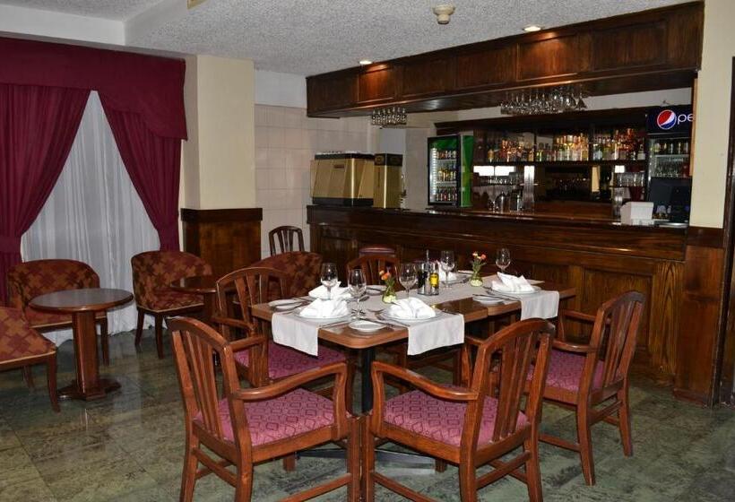 Hotel Diego De Almagro Los Angeles