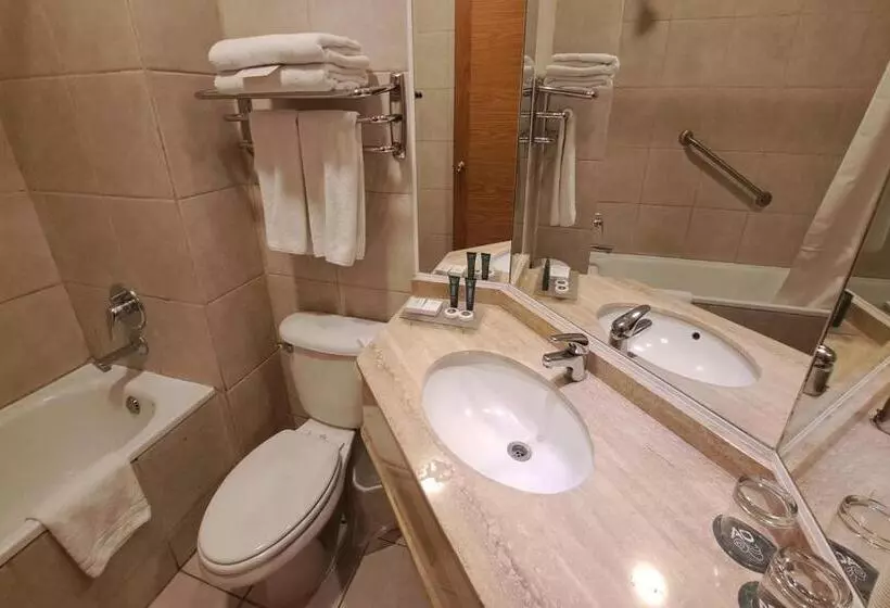 ホテル Diego De Almagro Los Angeles