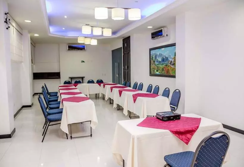 ホテル Medellín Rodadero