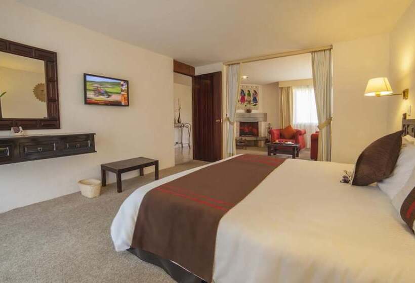 هتل Mision La Muralla