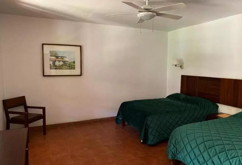 ホテル Posada Santa Rita