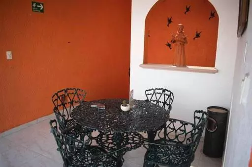 تختخواب و صبحانه Villa Mont