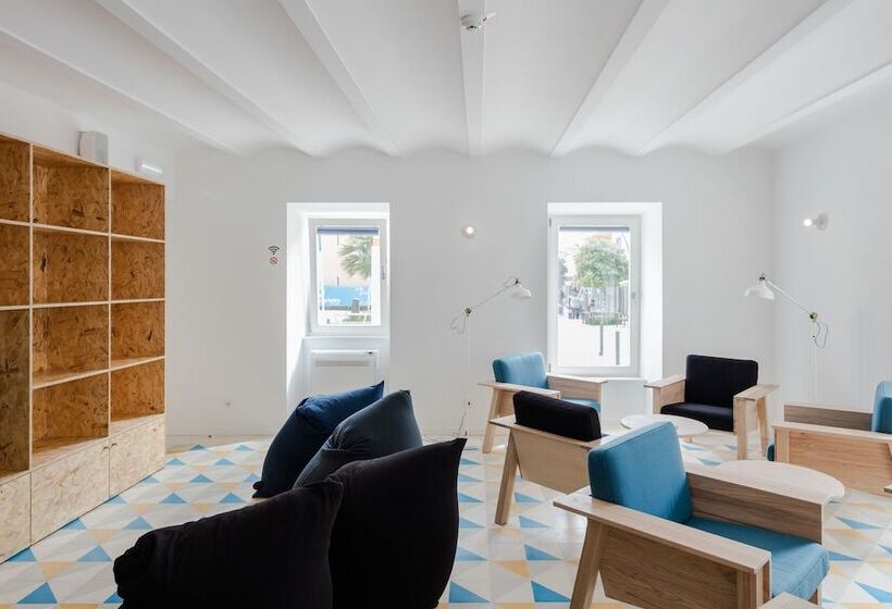 Hostel Conii & Suites Algarve