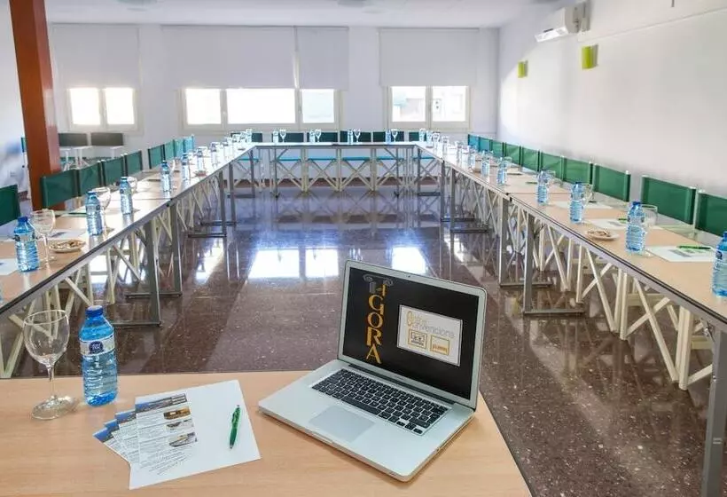 هتل Agora