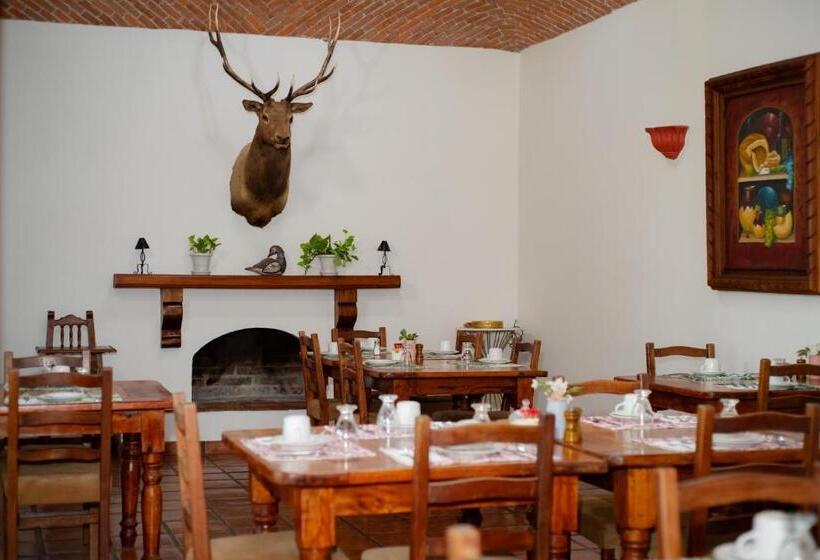 Hotel Hacienda Cazadores