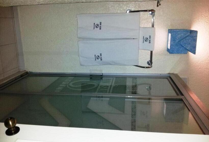 Отель Inn Sur