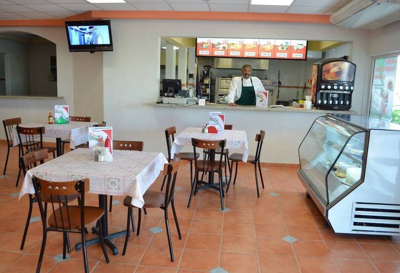 בית מלון כפרי La Terminal