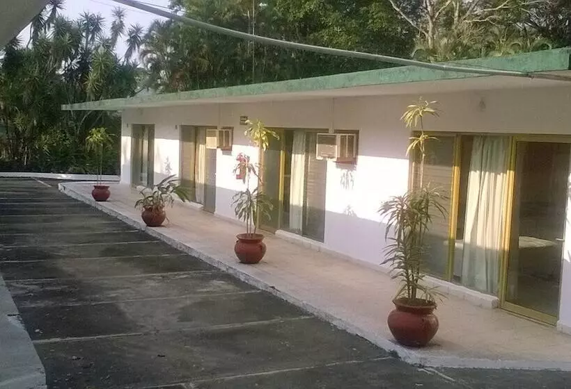 Hotelli Playa Azul