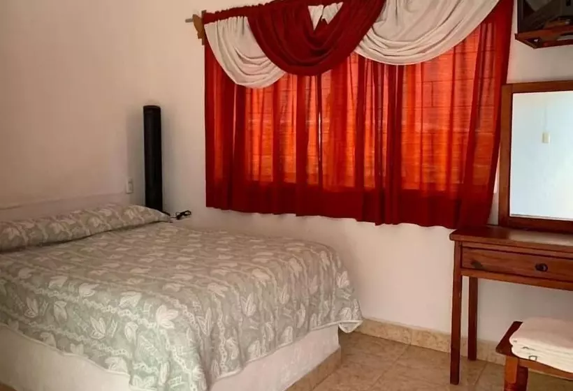 هتل Puerto Villamar
