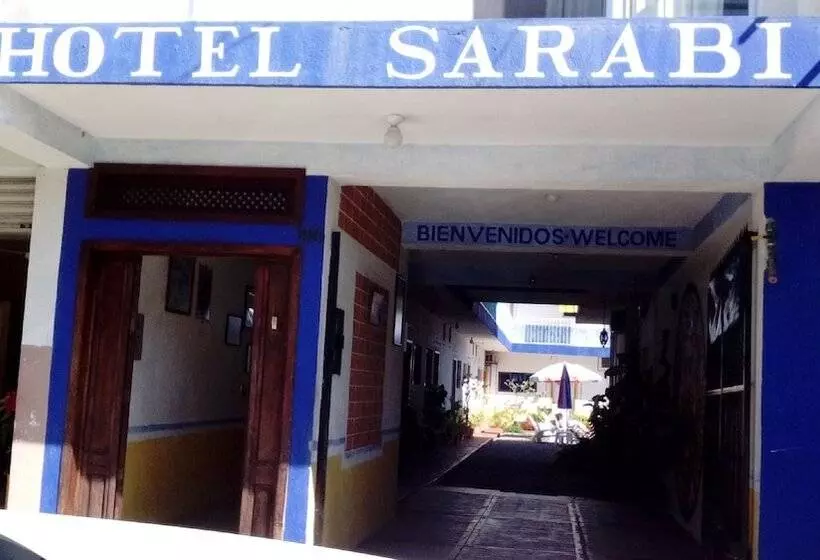 ホテル Sarabi